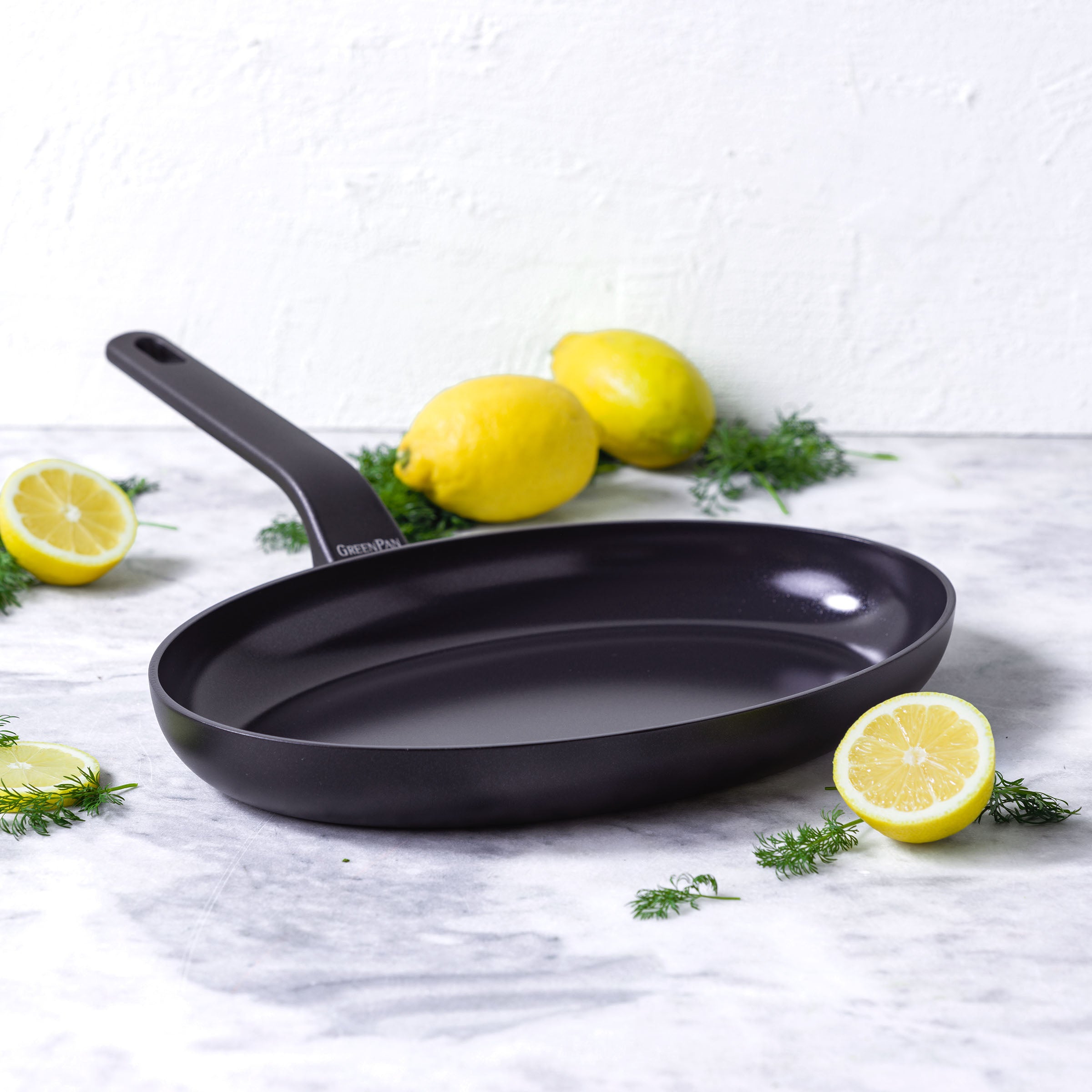 Essence ovalen Vispan