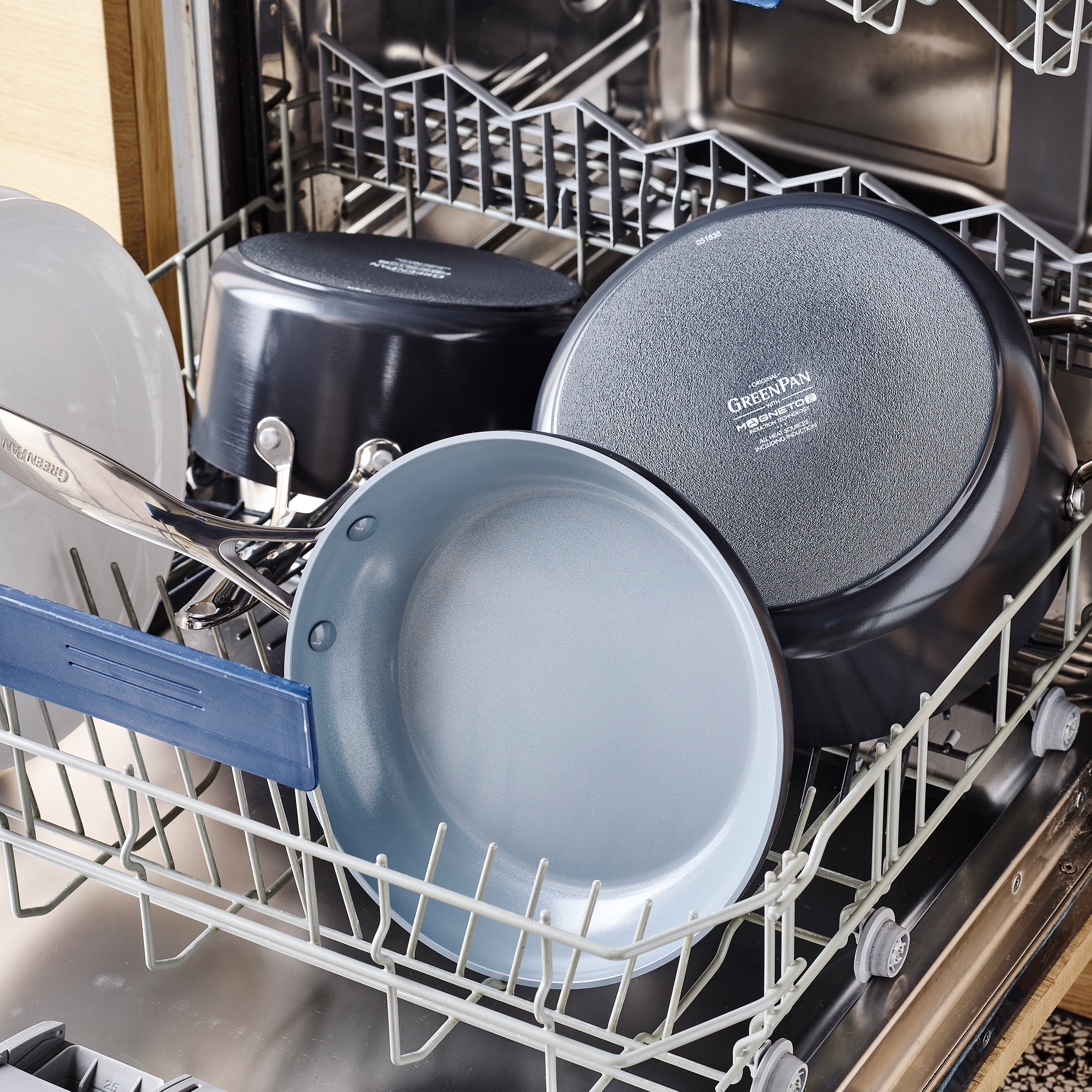 Greenpan Valencia Pro set 2-delig Koekenpannen 20cm + 26cm  Keramisch inductie pfas-vri vooraanzicht