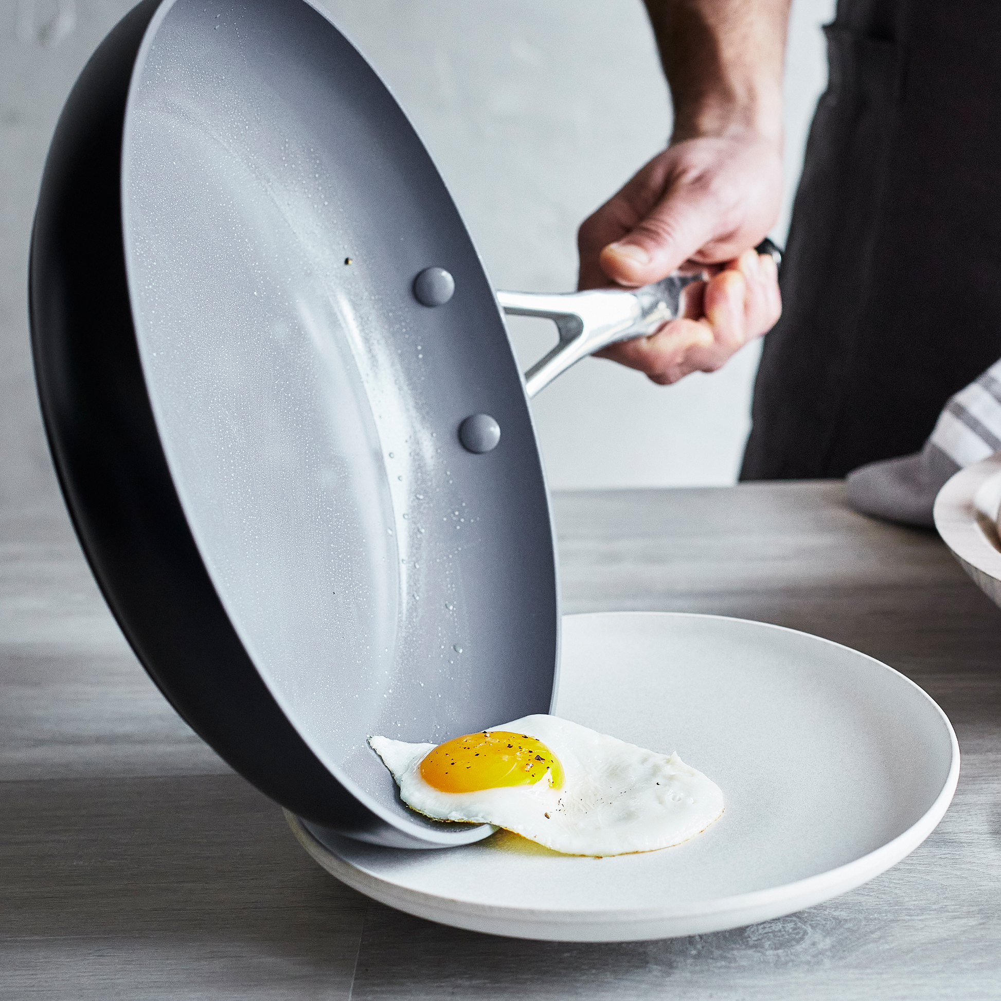 Greenpan Koekenpannen Valencia Pro 2-delige Keramisch inductie pfas-vri zijaanzicht