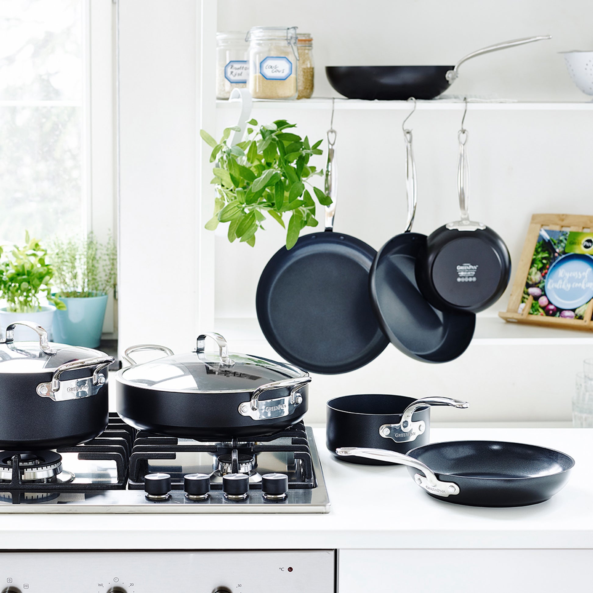 Greenpan Barcelona Pro Pannenkoekenpan 24cm  Keramisch inductie pfas-vri vooraanzicht