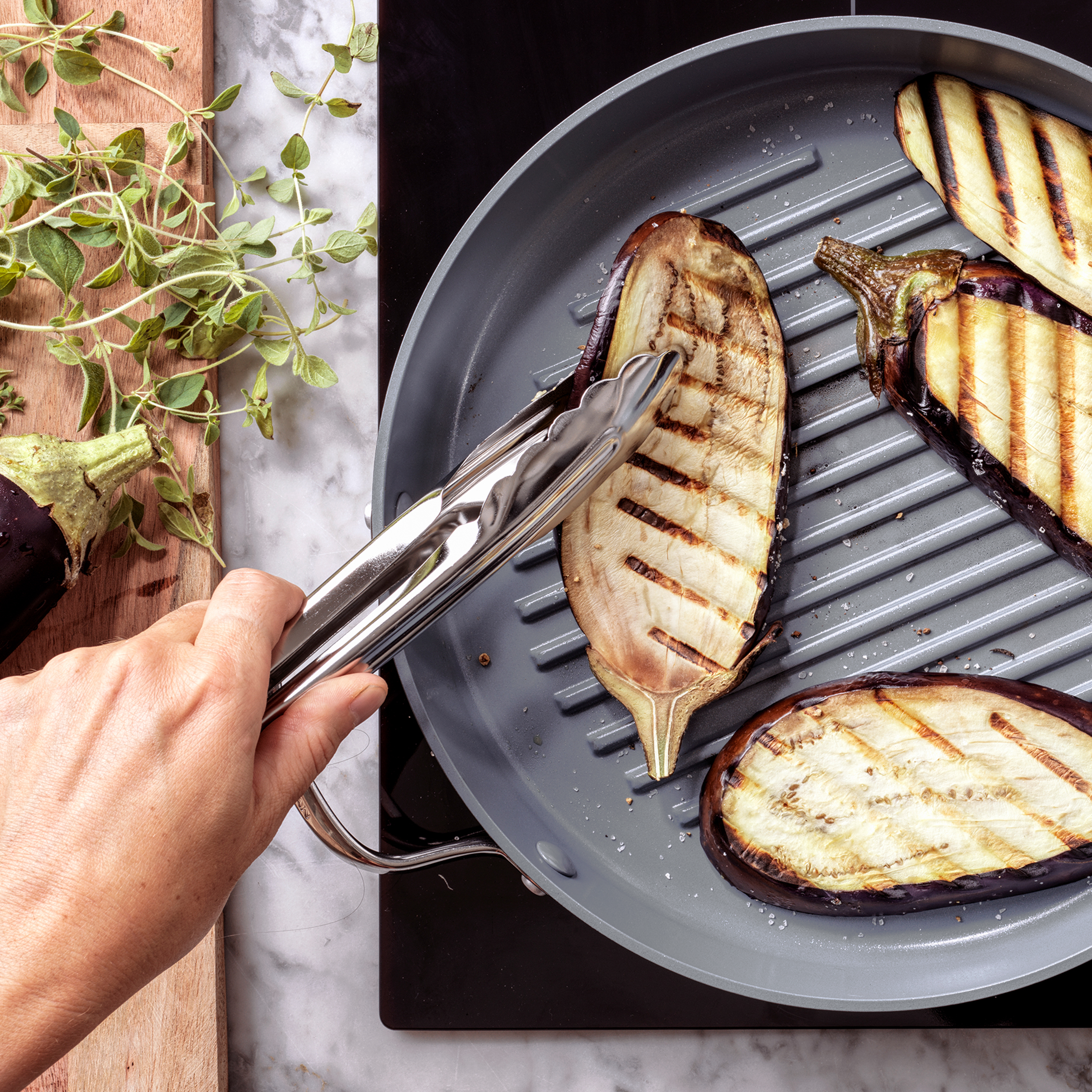 Greenpan Koekenpannen Grillpannen 28cm Valencia Pro Keramisch inductie pfas-vri zijaanzicht 