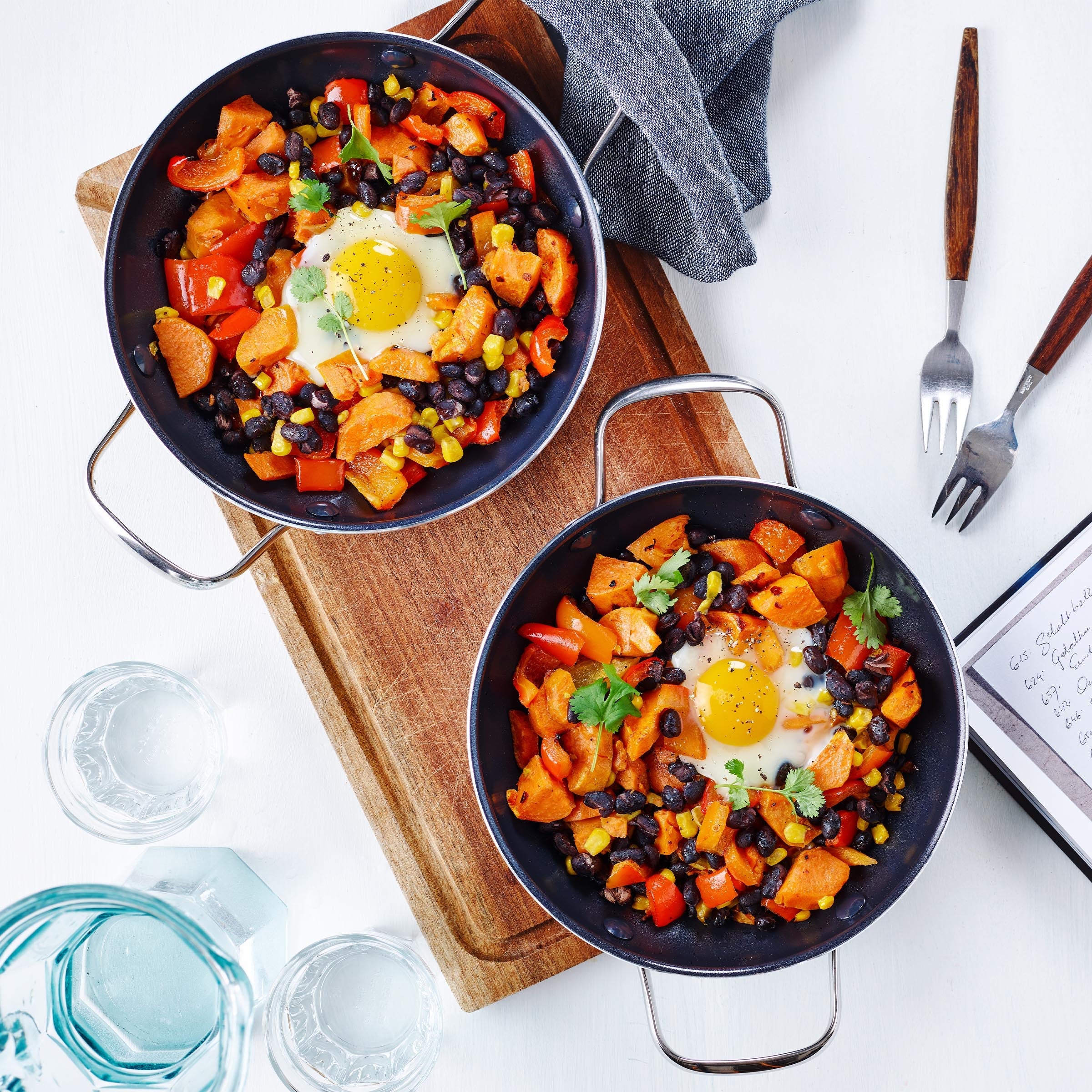 Dagelijkse kost braadpan met 2 zijgrepen 24cm groen eenpansgerecht