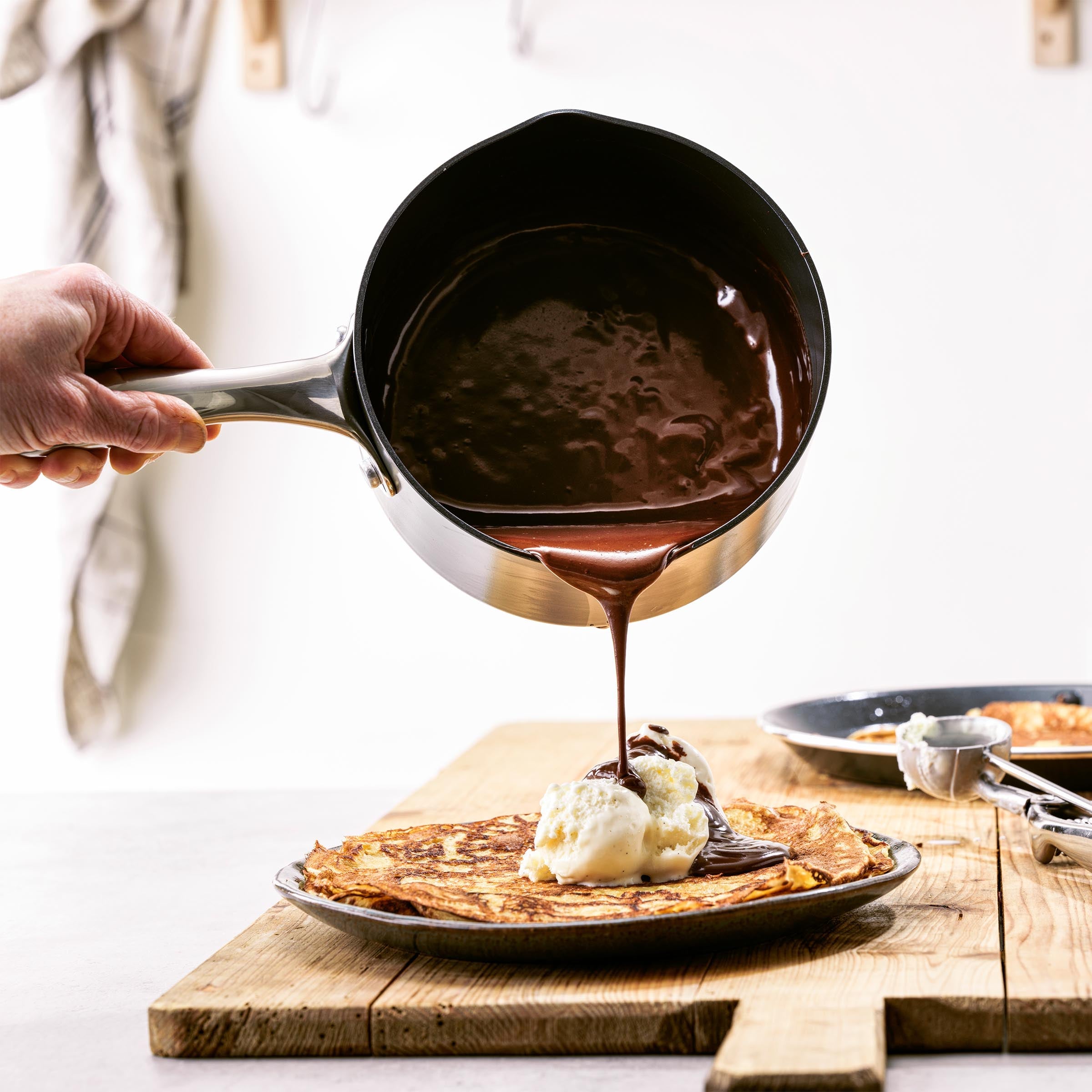 Dagelijkse kost sauspan 16cm 1,58L groen pannenkoeken met ijs en chocoladesaus