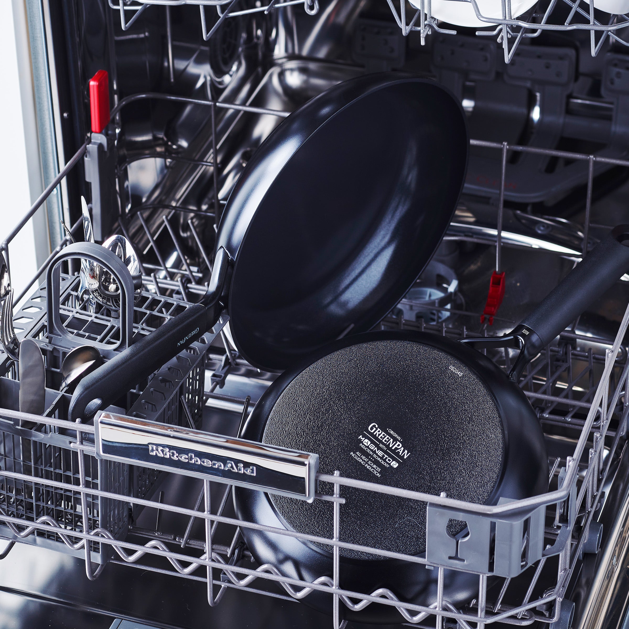 GreenPan Koekenpannen Smart Collection 24cm 28 cm 2-delige Keramisch inductie pfas-vrij vooraanzicht 