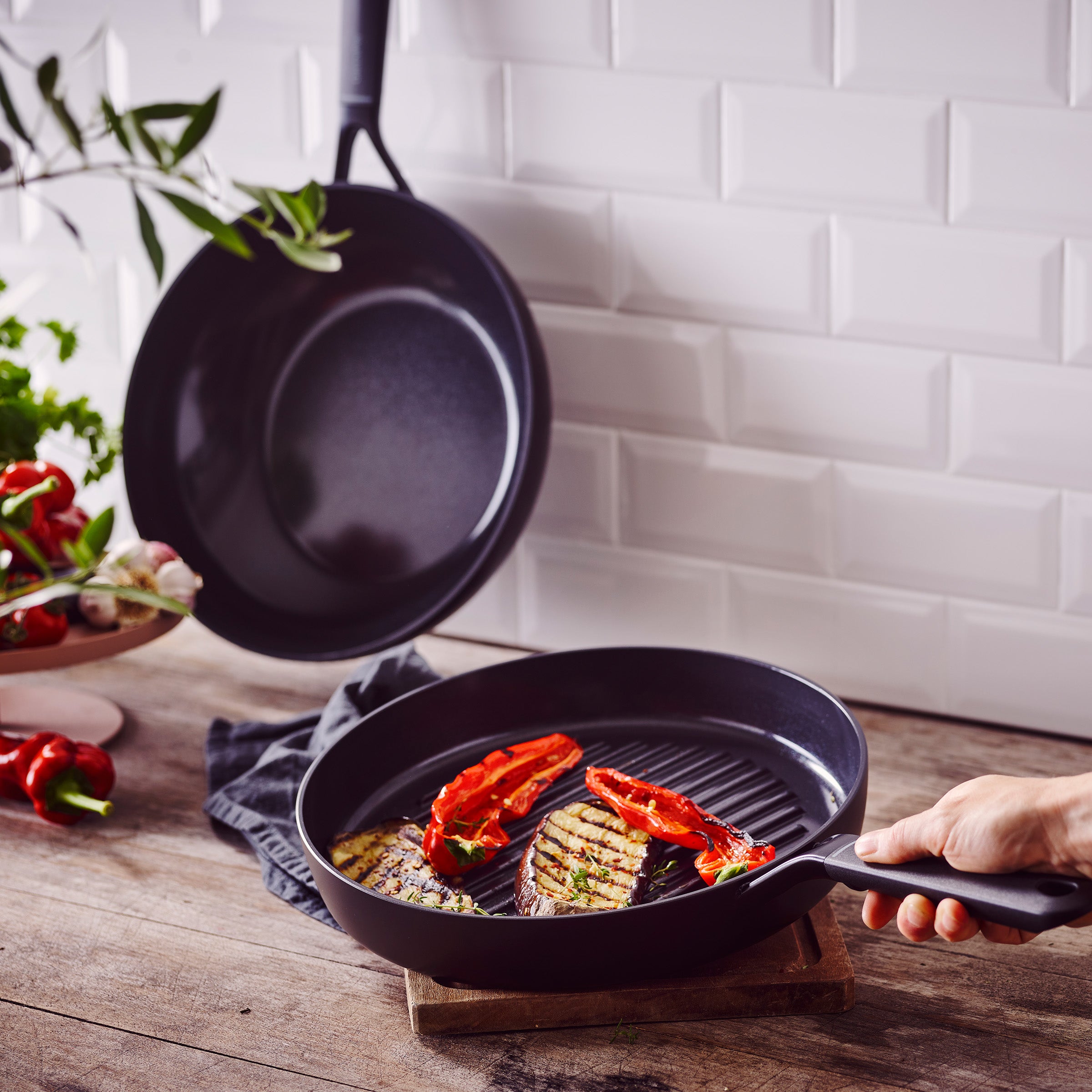 GreenPan Koekenpannen Grillpannen Smart Collection 24cm 28 cm 2-delige Keramisch inductie pfas-vrij vooraanzicht 