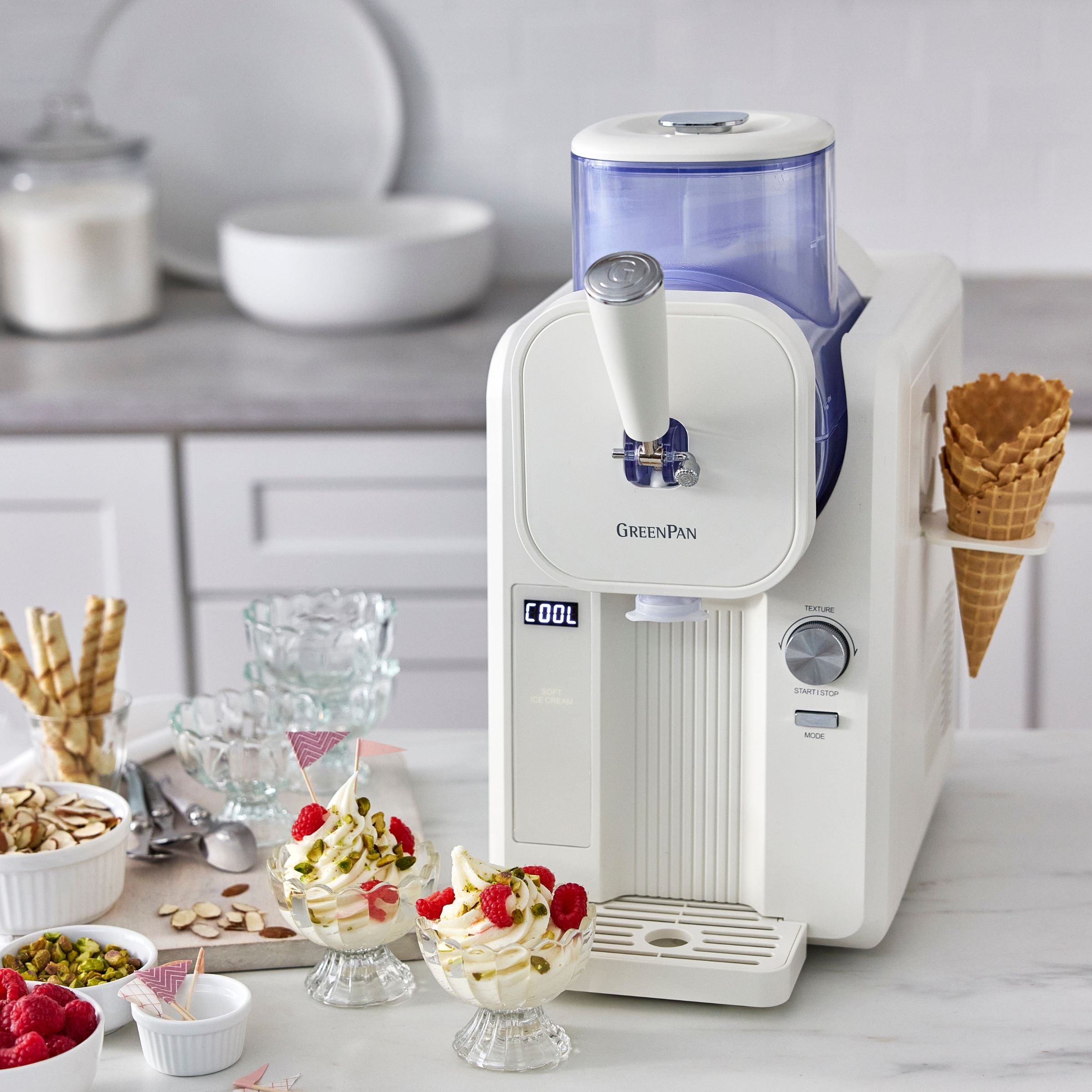Snelle ijsmachine - Softijs & Frozen Drinks - Cream met Receptenboek