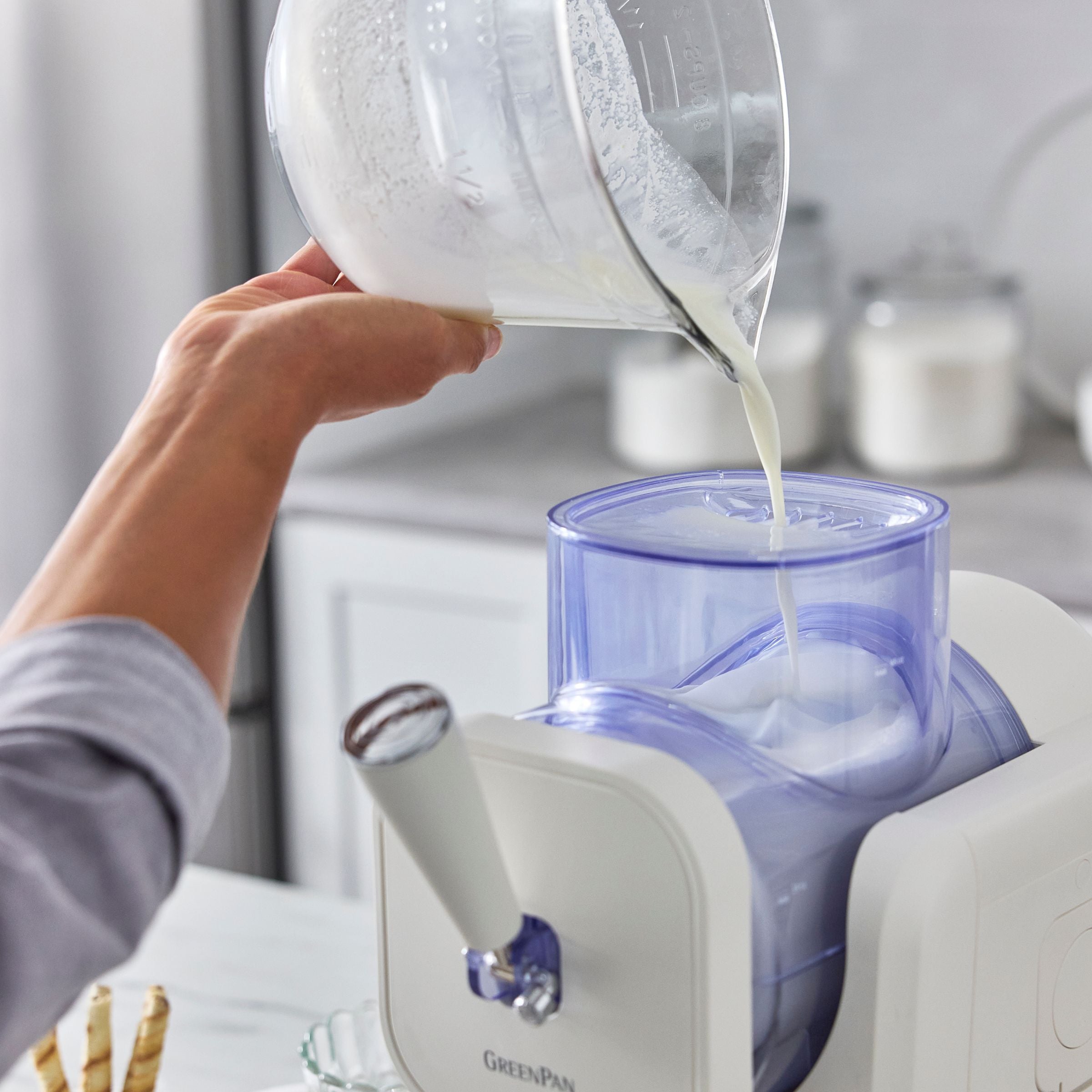 Snelle ijsmachine - Softijs & Frozen Drinks - Cream met Receptenboek