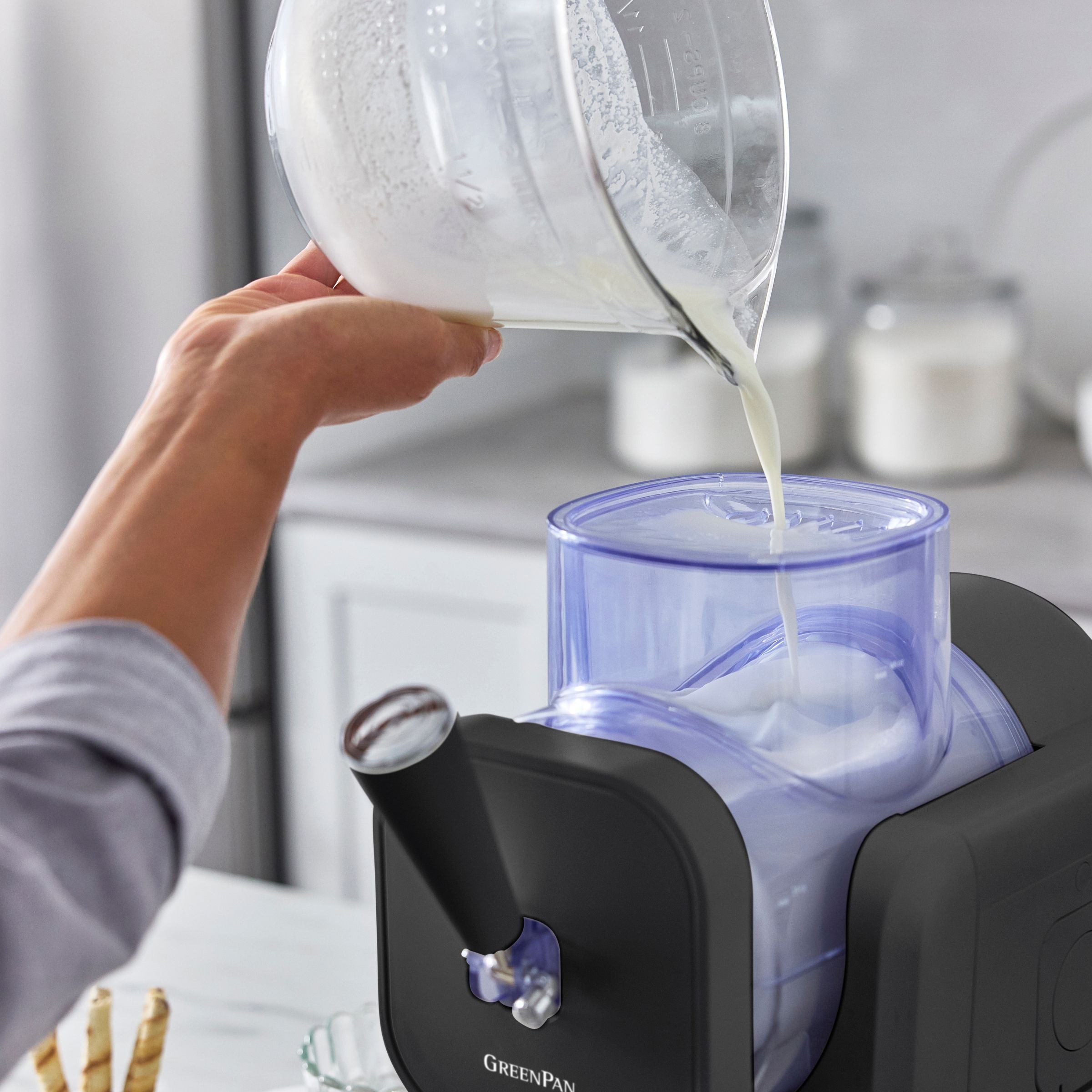 Snelle ijsmachine - Softijs & Frozen Drinks - Grey met Receptenboek