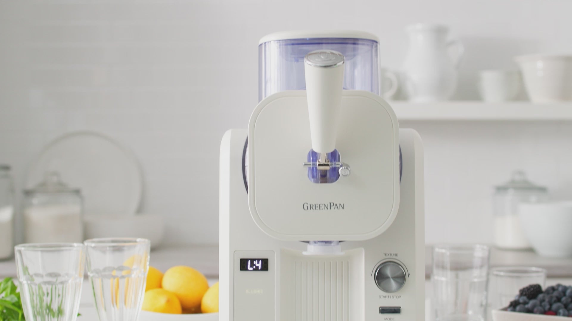Video laden: Snelle ijsmachine - Softijs &amp; Frozen Drinks 1,87L - Cream