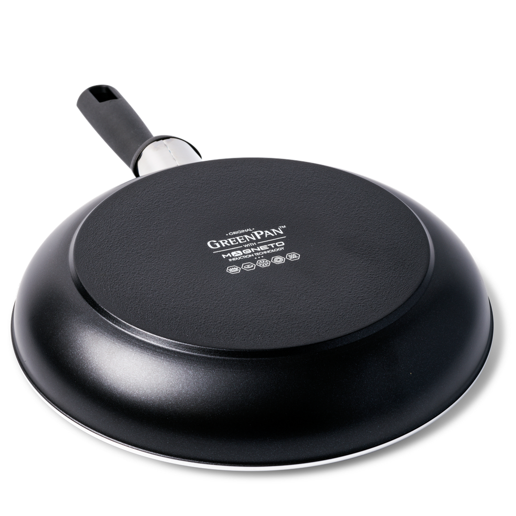 GreenPan Casserole Set of 24 28 cm Diameter with Ceramic Coating Non-Stick Coating Aluminium Dishwasher Safe and Oven Safe Up to 180 Degrees Black GreenPan Casserole Set of 24 28 cm Diameter with Ceramic Coating Non-Stick Coating Aluminium Dishwasher Safe and Oven Safe Up to 180 Degrees Black