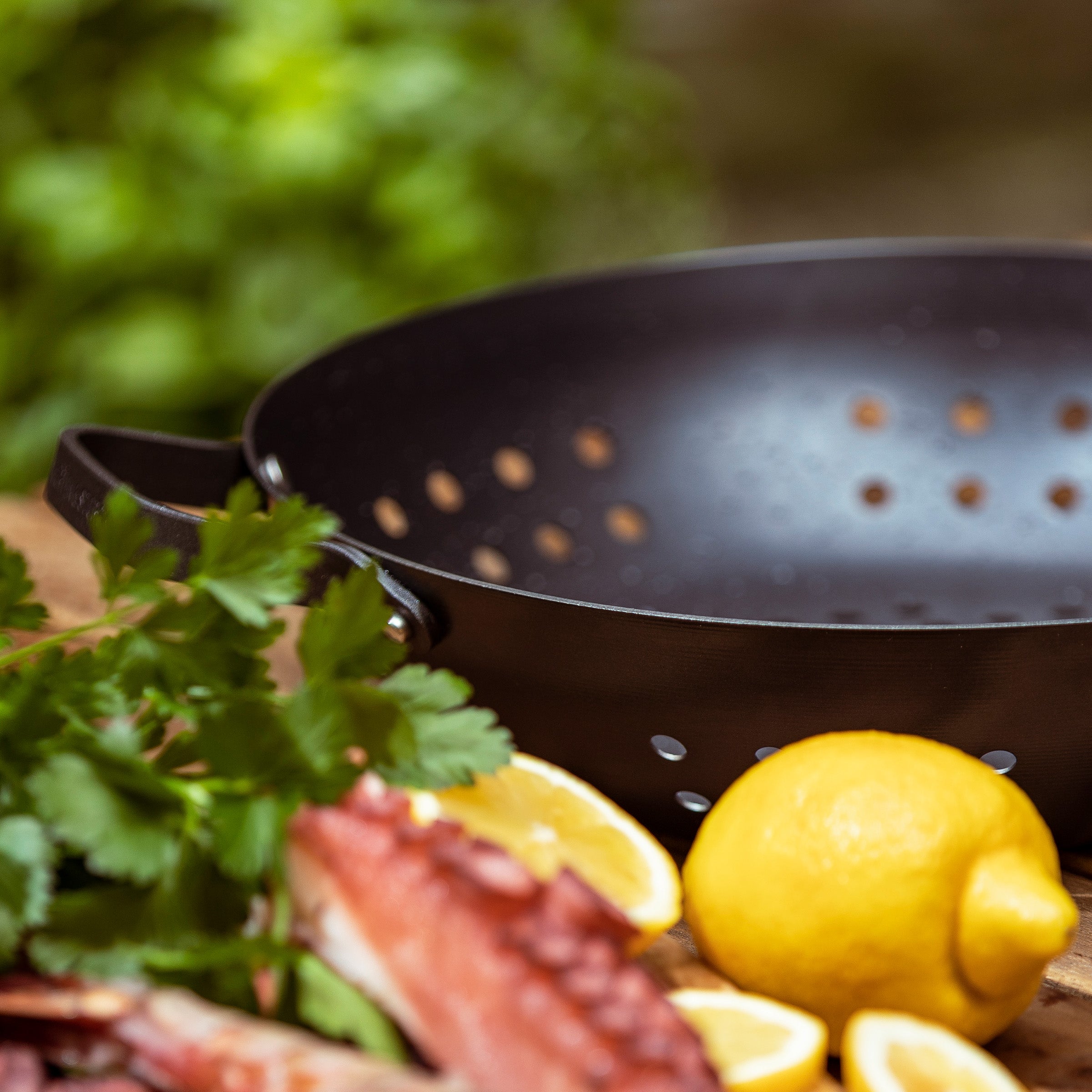 Merten & Storck Carbon Steel BBQ Wok 30cm zwart