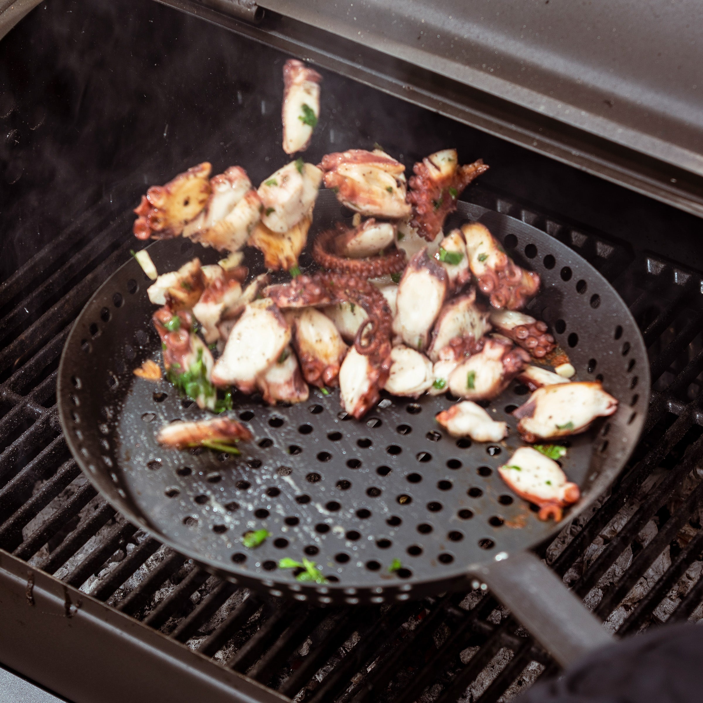 Merten & Storck Carbon Steel BBQ Koekenpan 30cm zwart op BBQ