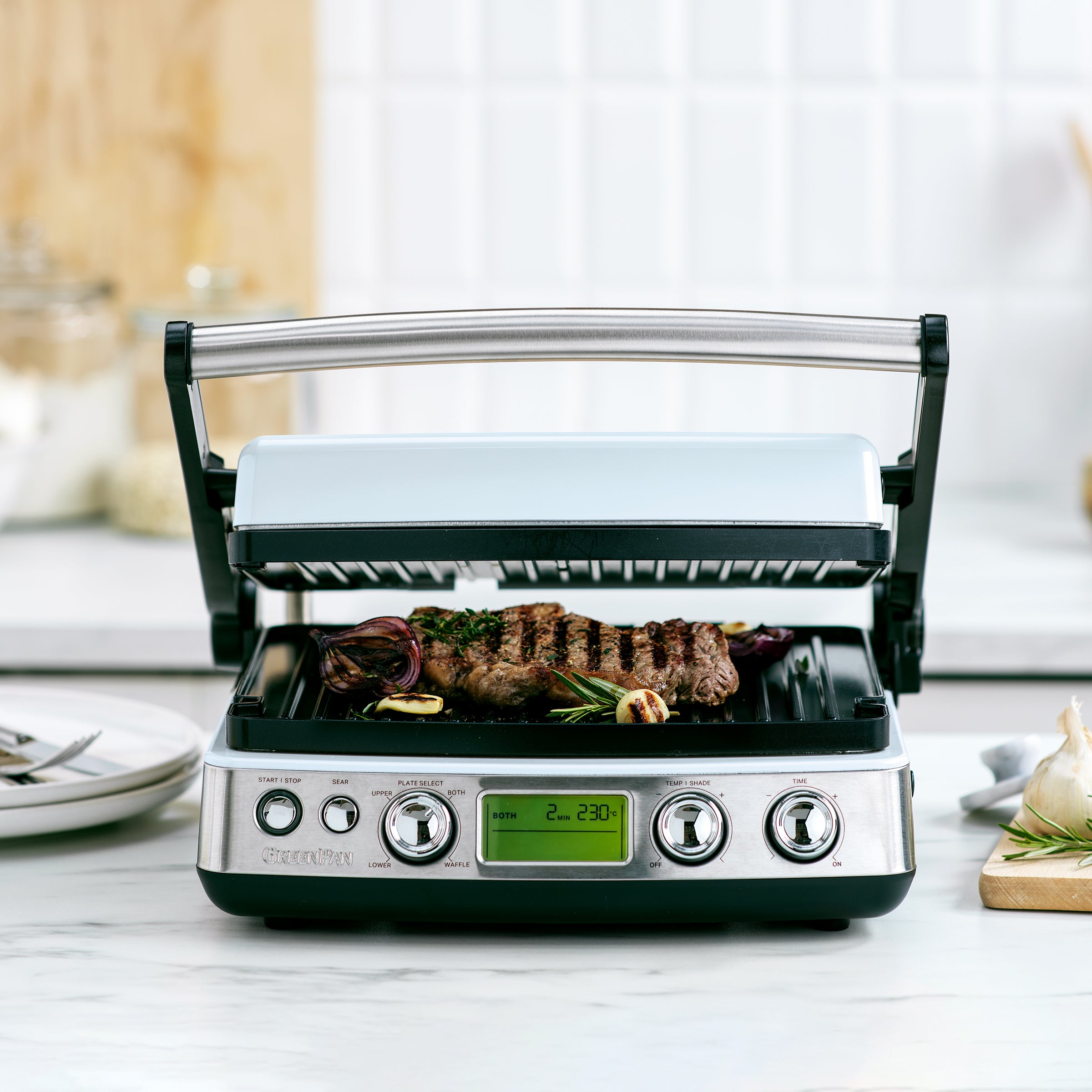Contactgrill Blue Haze met vlees tussen